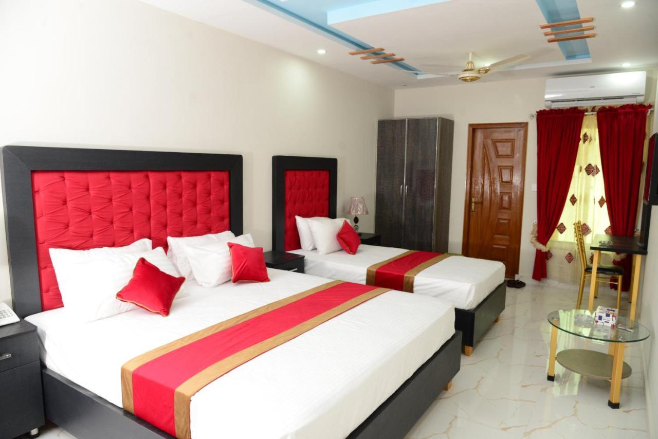 Hotel Deluxe Lahor Dış mekan fotoğraf