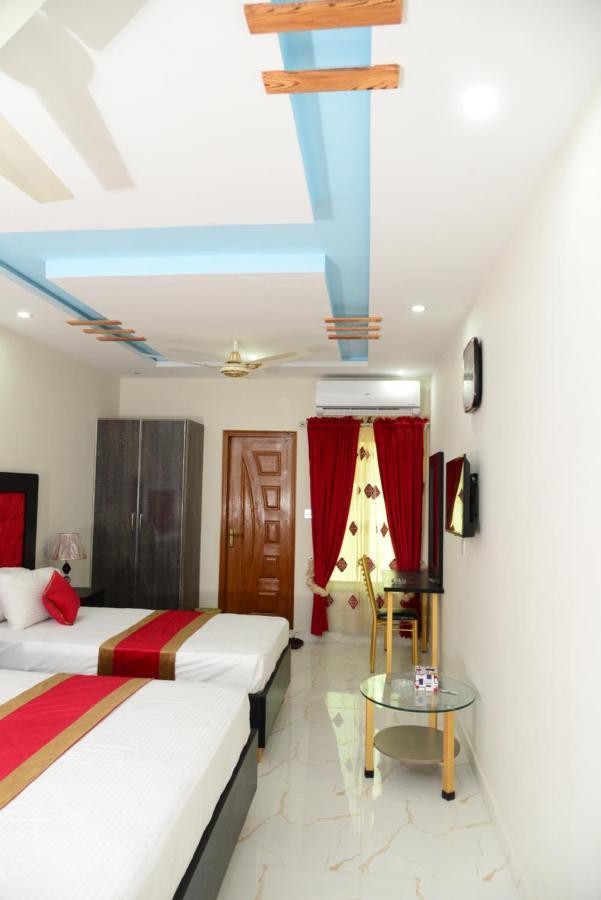 Hotel Deluxe Lahor Dış mekan fotoğraf